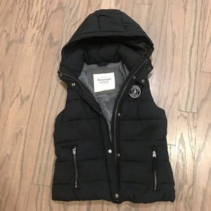 Navy bubble vest